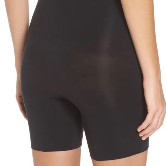 Spanx Higher Power Short Small - Picture 2 of 6